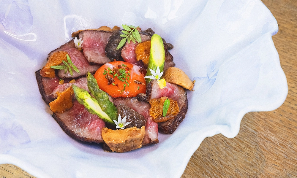 Dishes are cooked by eye over the flames before being served - image by Kokin