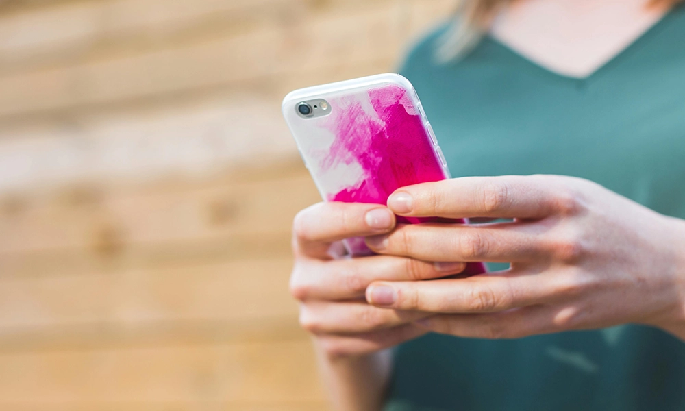Phones are designed to capture our attention and keep it as long as possible - image by Burst / Pexels