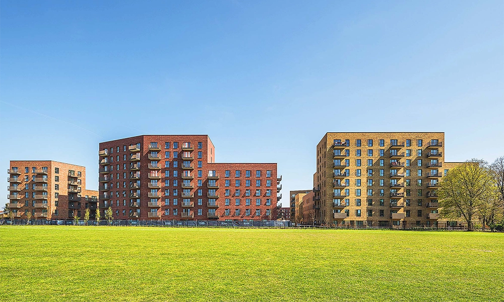 Lampton Parkside is on the edge of 40 acres of open space - image by The Hill Group