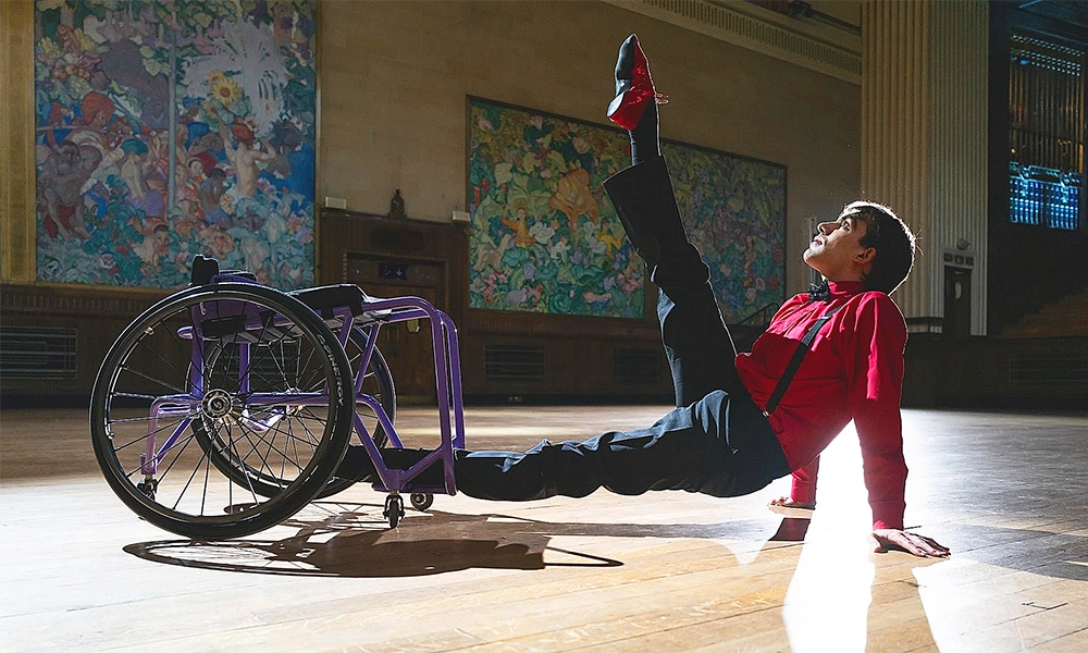 Ballet dancer Joe Powell-Main who performs with the aid of a wheelchair, will present Passionately Defiant - image by David Edwards