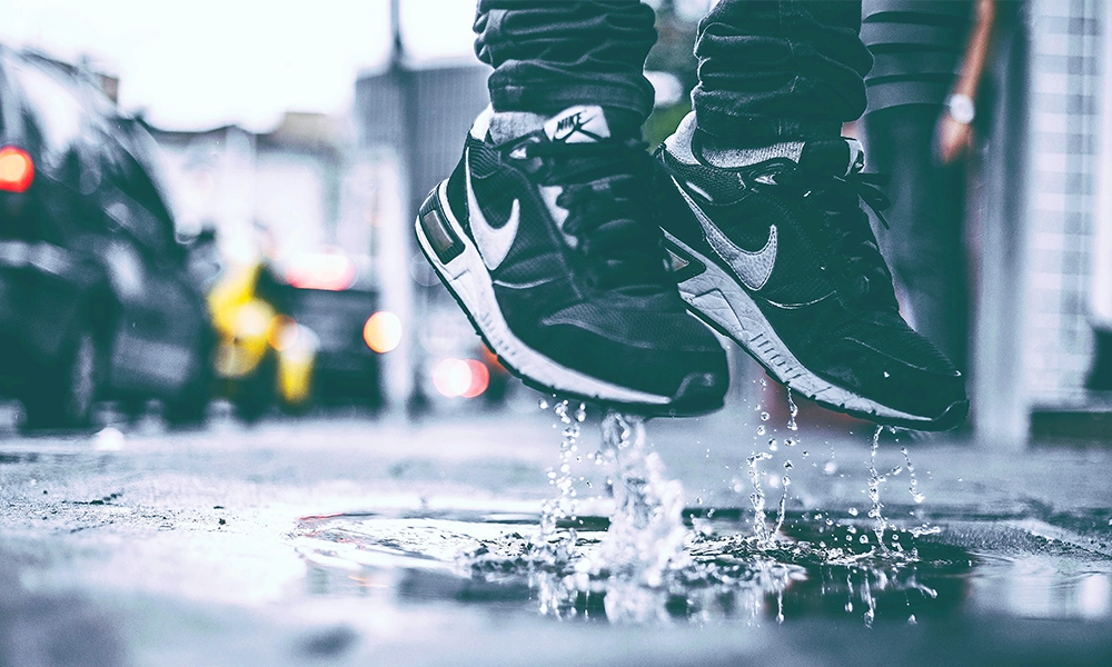 The new service also include sneaker deep-cleaning - image by Pexels