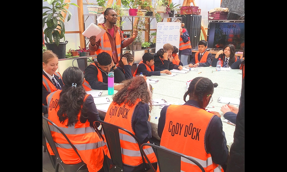 Pupils participate in a workshop at Cody Dock - image supplied by Thames Festival Trust