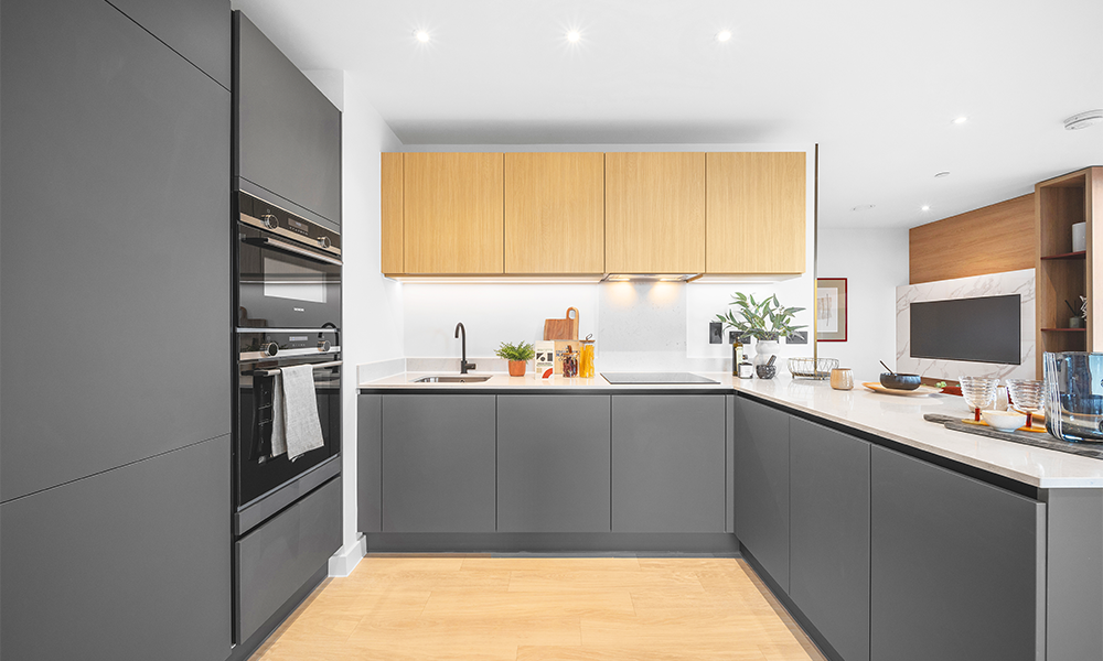 Buyers can expect fully fitted kitchens with integrated Siemens and Bosch appliances - image supplied by L&Q