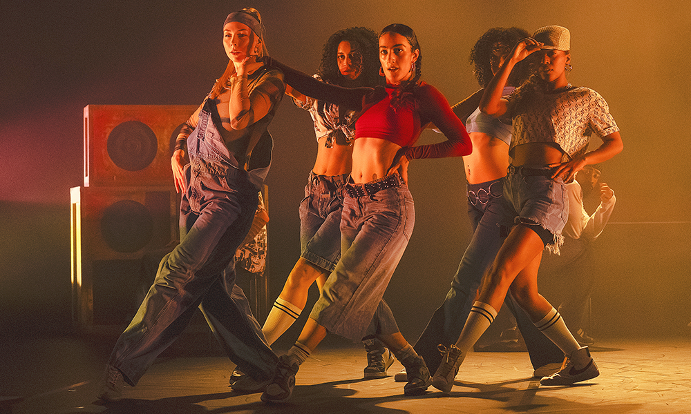 
Phoenix Dance Company members perform Suite Release - image by Drew Forsyth