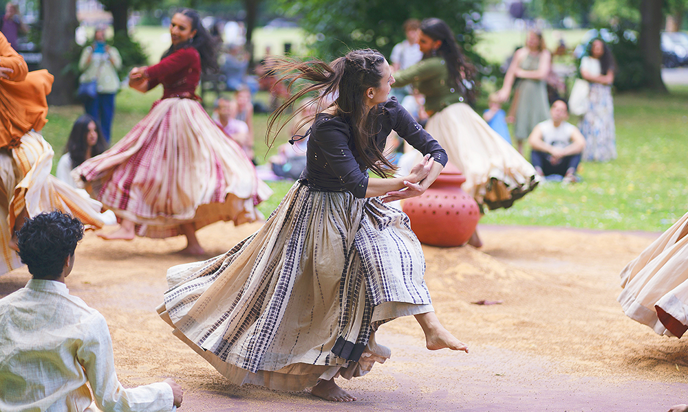 Garbh by Shyam Dattani and Mirat Salat - image by Anne Tetzlaff