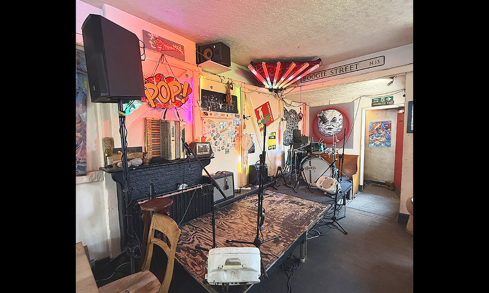 The Lamb boasts a quirky interior and a thriving live music programme - image by Jon Massey / Wharf Life