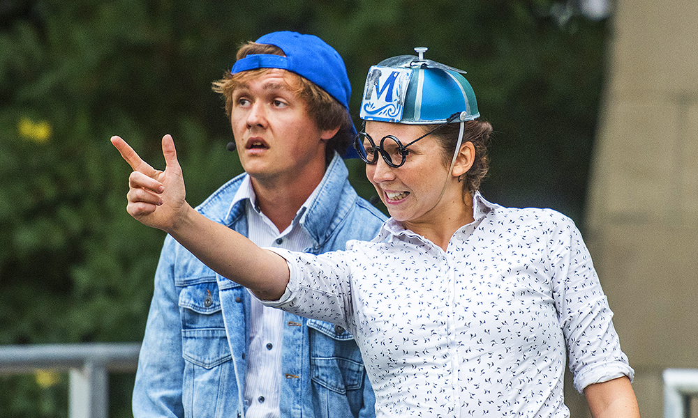 Visitors can look forward to free theatre performances - image supplied by Canary Wharf Group
