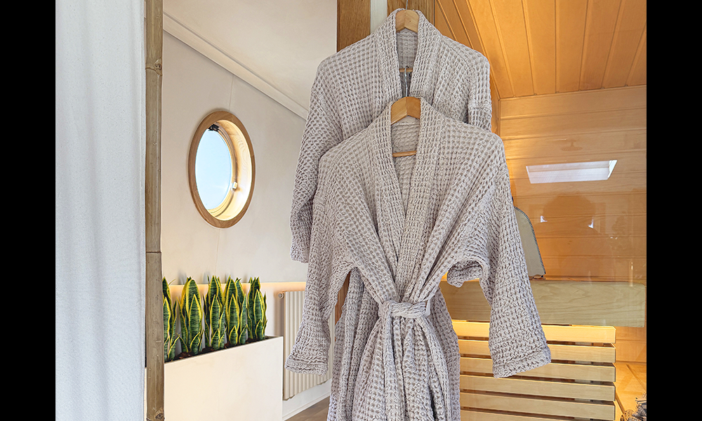 Guests are invited to don the robes supplied - image by Jon Massey / Wharf Life